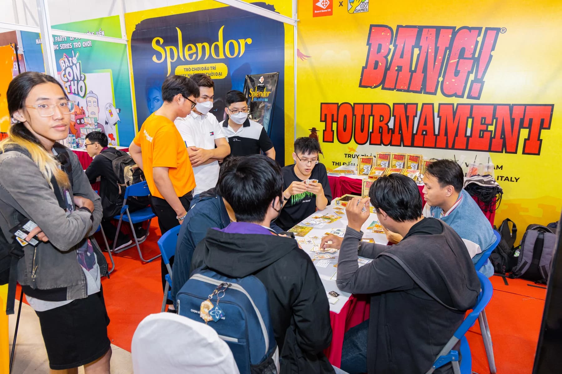 Road to Essen demo crowd around a table